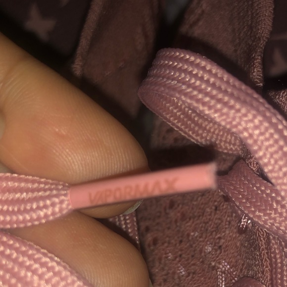 SOLD!!!!!!!Nike Vapormax flyknit 2 - Picture 4 of 5